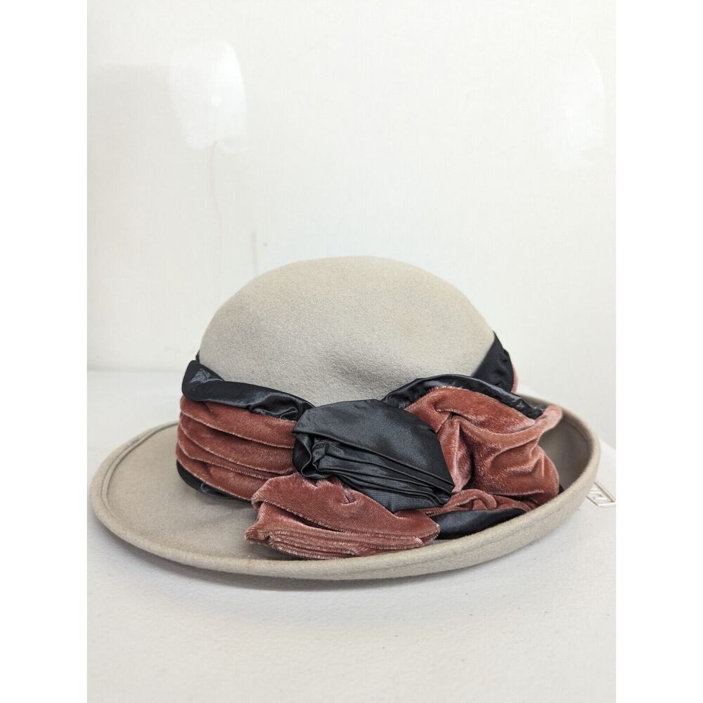 Vintage Saks Fifth Avenue Womens Hat Wool Ribbon Bow Elegant One Size